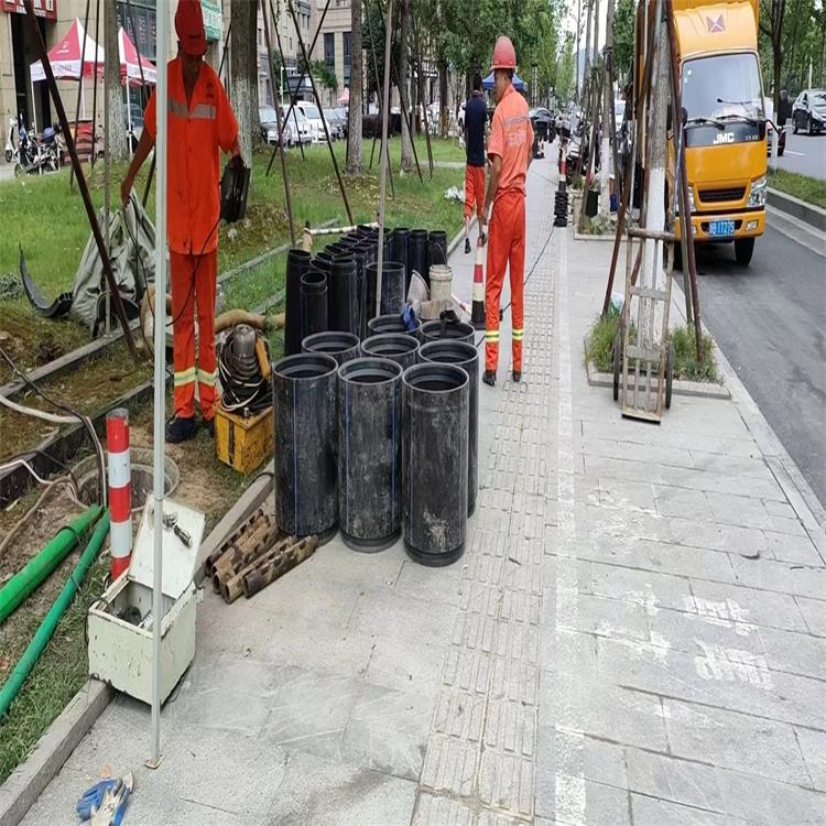 竹根滩镇管道短管置换修复